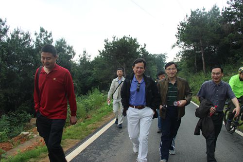 刑司学院工会组织教职工春游活动