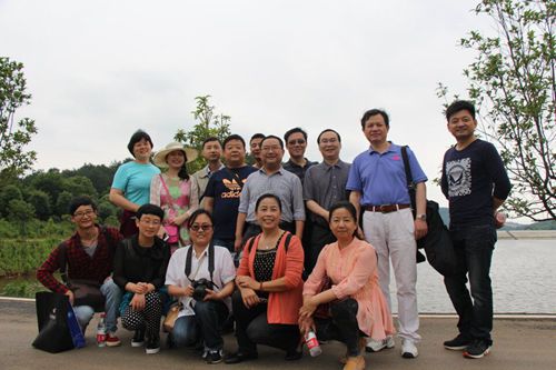 刑司学院工会组织教职工春游活动